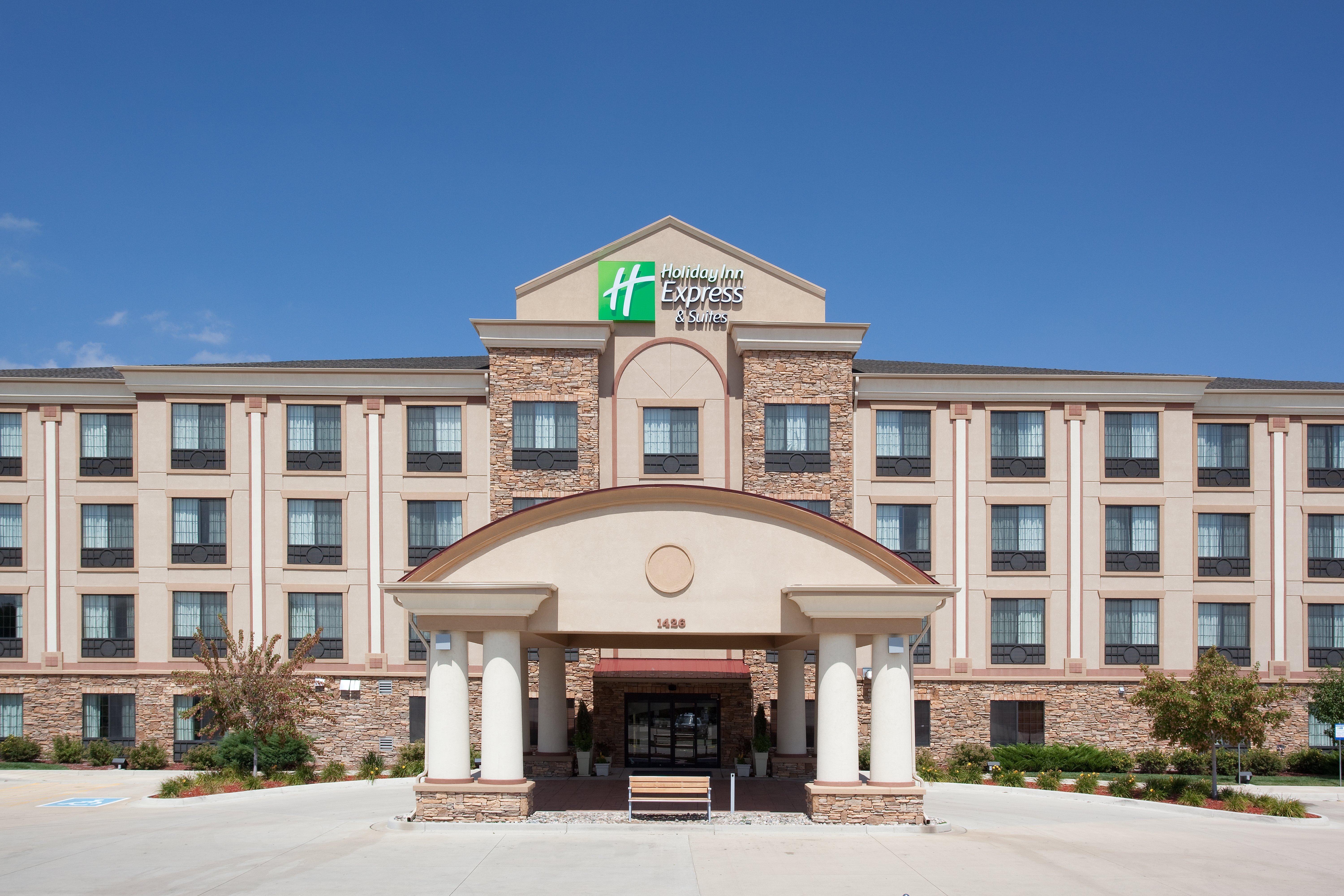 Holiday Inn Express Hotel & Suites Fort Collins By Ihg Exterior foto