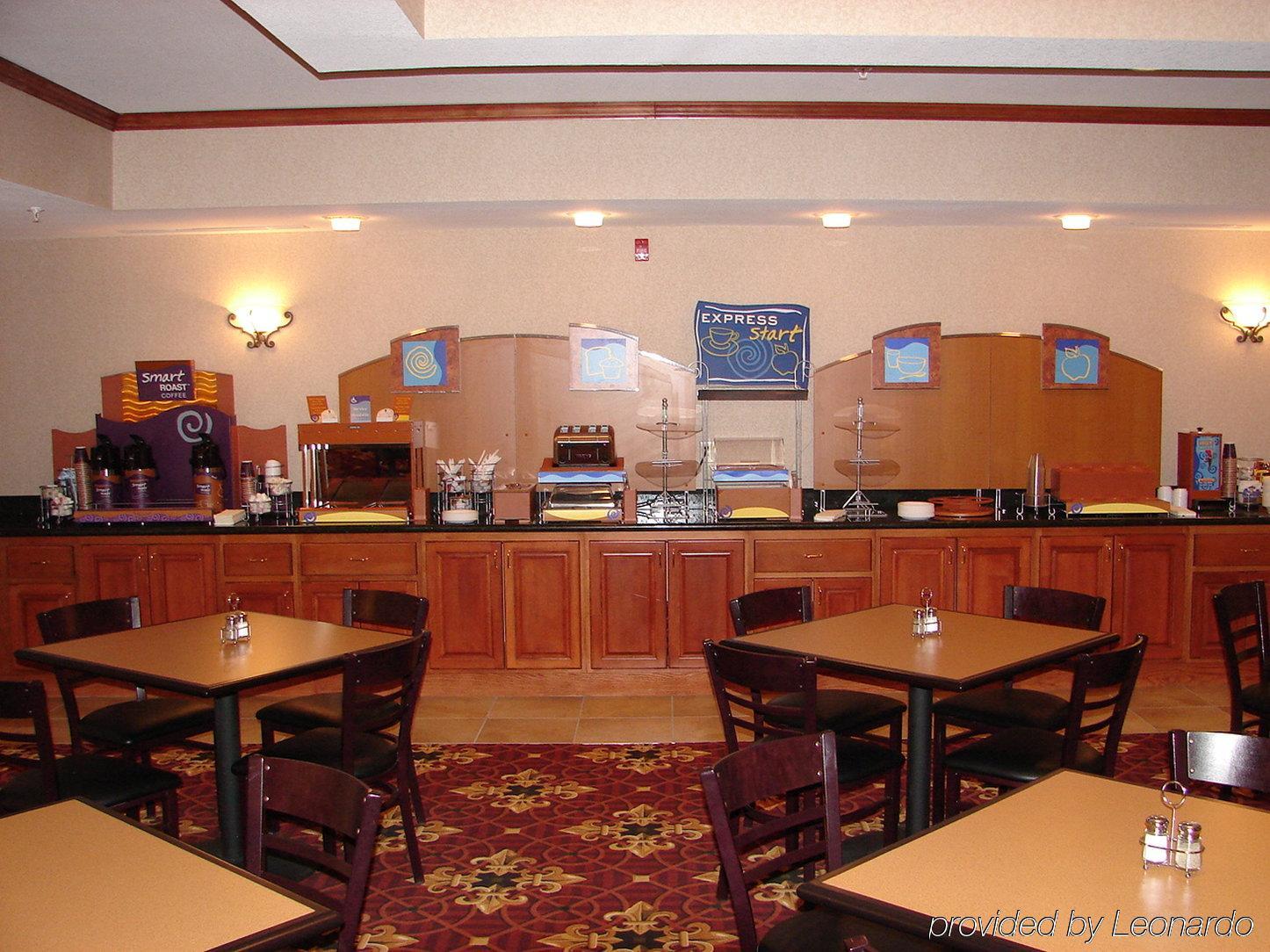 Holiday Inn Express Hotel & Suites Fort Collins By Ihg Restaurante foto